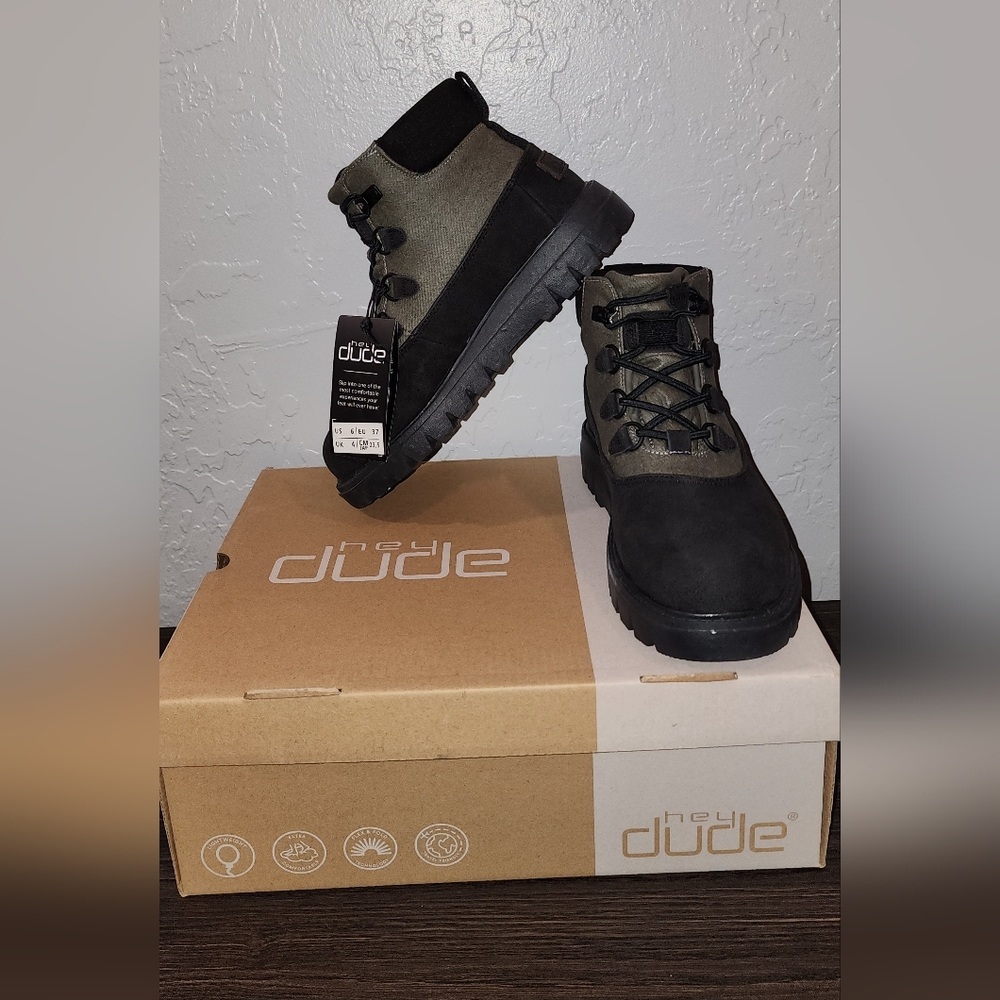 Hey Dude Tonya Eco Shield Ankle Boots Black Women’s 6 New In Box